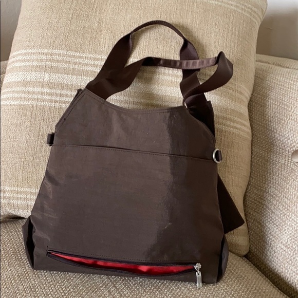 Baggallini travel bag color brown - Picture 3 of 7